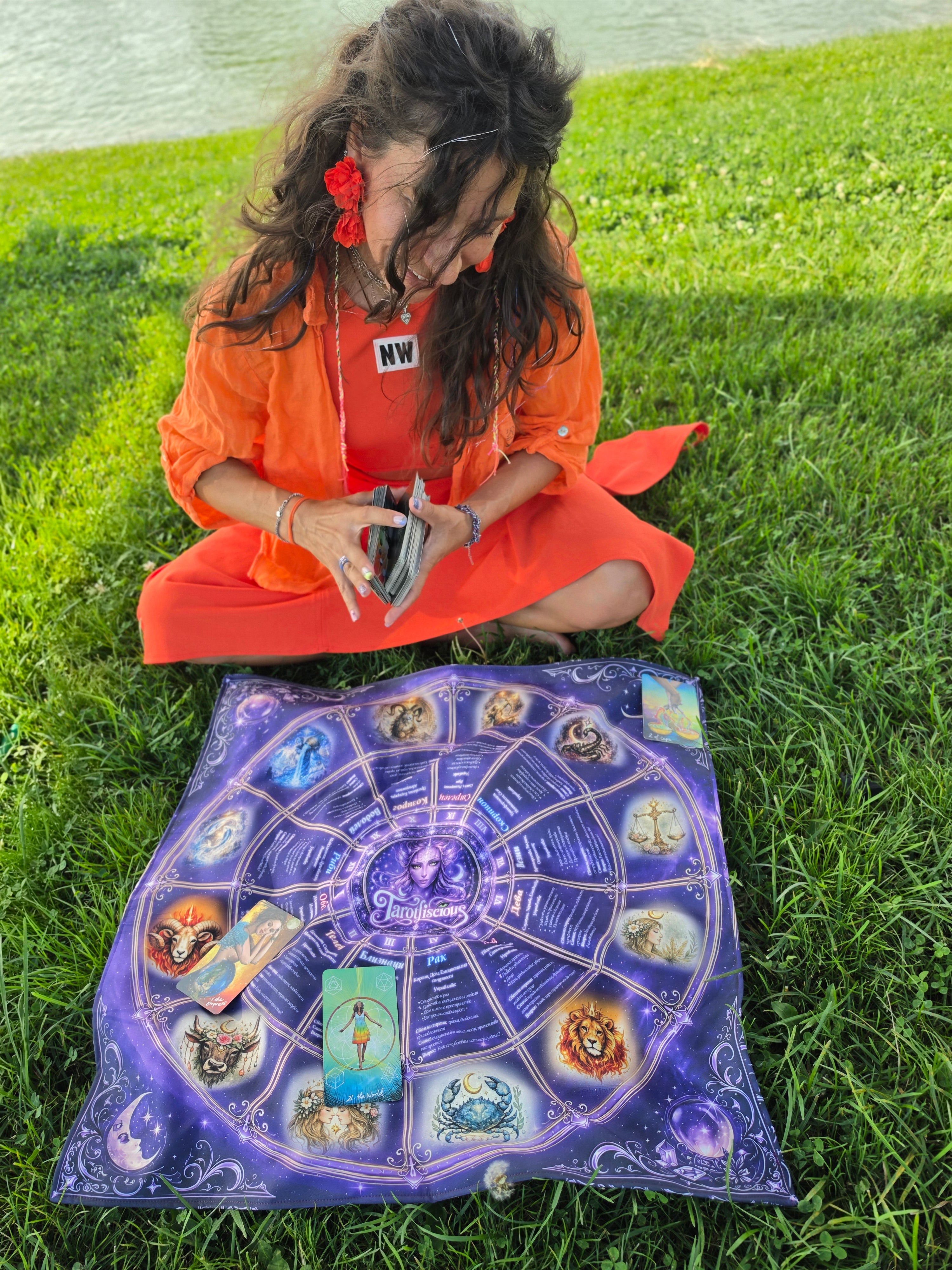 Elemental Alchemy tarot cloth